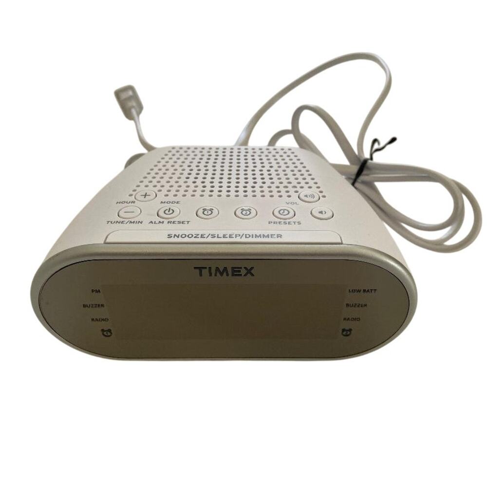 Timex IT2312 White AM/FM‎ Dual Alarm Clock Radio Digital Red LED Display Tested